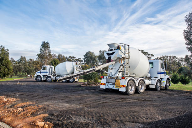 Best Concrete Sidewalk Installation in Montclair, CA